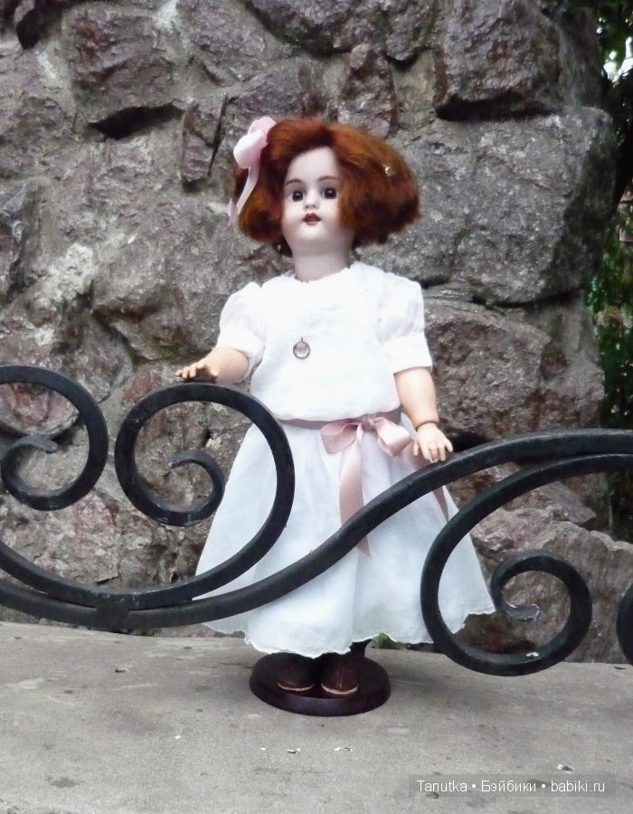 Simon &amp; Halbig 1078 15"