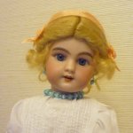 Малышки в белом