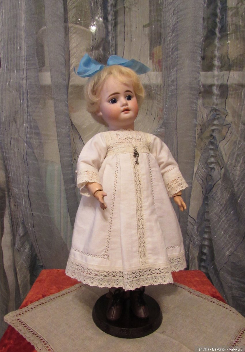 Крошка Хойбах — Редкие антикварные куклы и реплики: воск (фото 3)