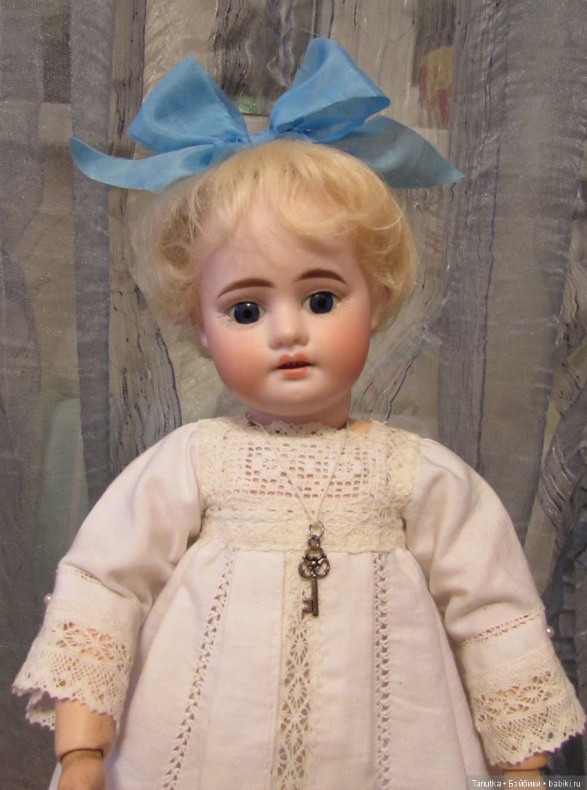 Крошка Хойбах — Редкие антикварные куклы и реплики: воск