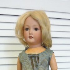 Антикварная кукла Revalo. Родная одежда