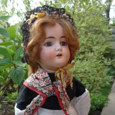 Антикварная кукла LPS. Родная одежда