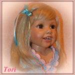 Тепло маминых рук для Тори .