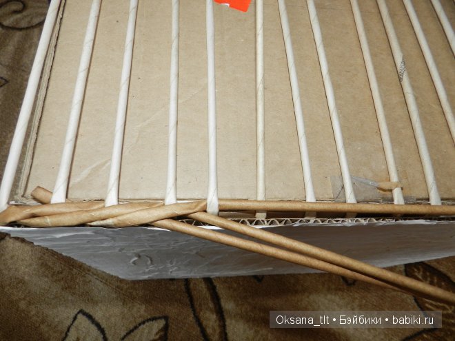 Мастер класс по плетению корзин из газет в 2 трубочки (фото 4)