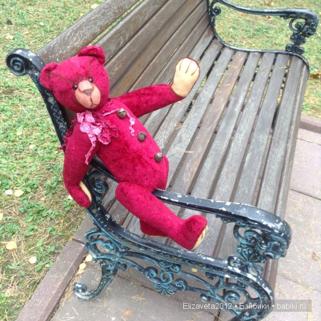 Разрешите представиться: Топтыгин, мишка тедди с ревуном