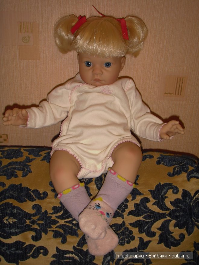 Нашей Анютке годик, кукла от Lee Middleton (фото 2)