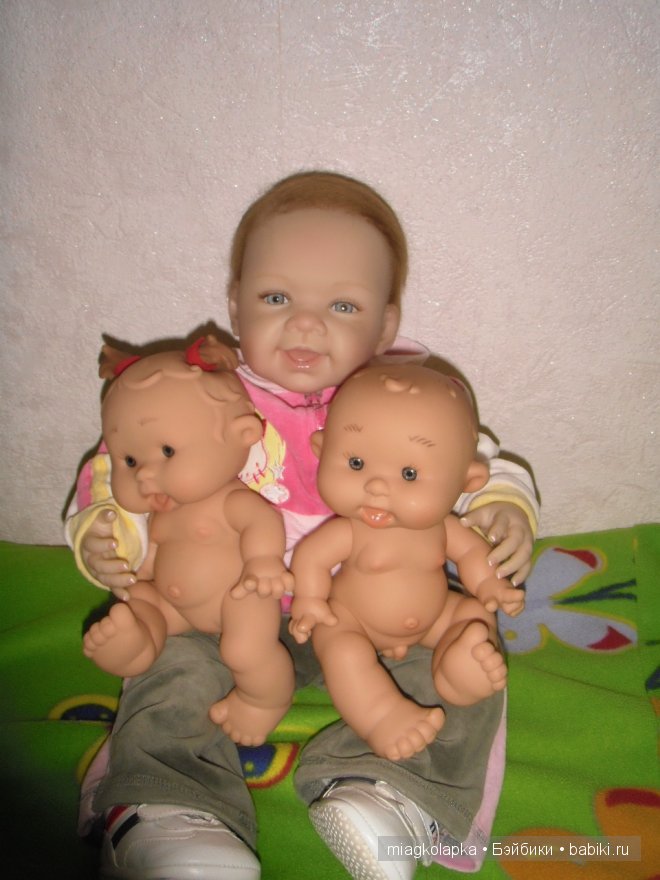 Мама в кубе, пупсы Nines D' Onil