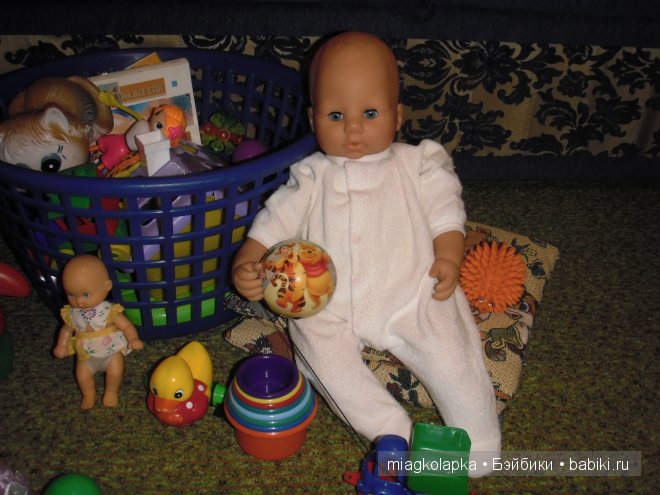 Сонюшка приехала. Анабелька первой версии (Baby Annabell)