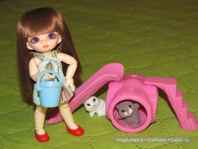 Есть такой человек, Наташа. Или пуки-пуки Никуська и зайцы