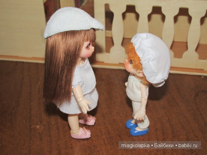 Где водятся...помощники? День добра. Знакомство