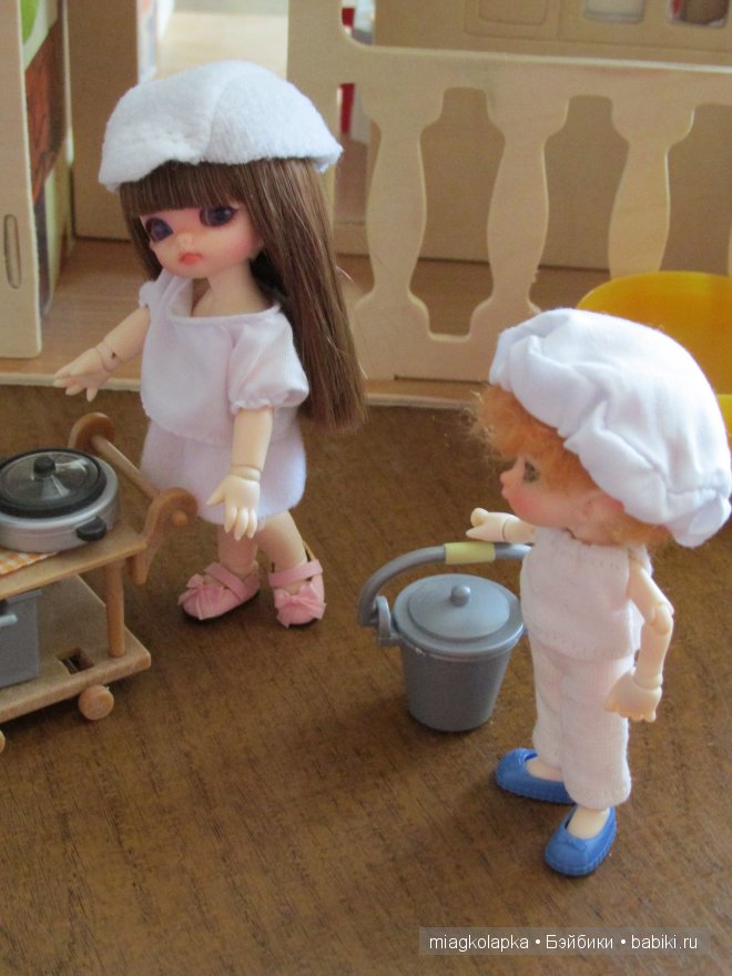 Где водятся...помощники? День добра. Знакомство