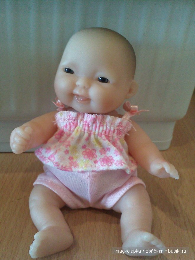 Пупсики лапушки, пухленькие щечки, как же равнодушной быть мамочке и дочке