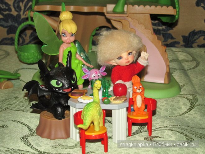 Санта-Санька,Новый Год и....кто спрятался в сундуке