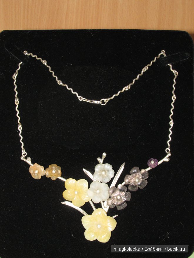 Колье к ежегодной городской художественной выставке (фото 4)