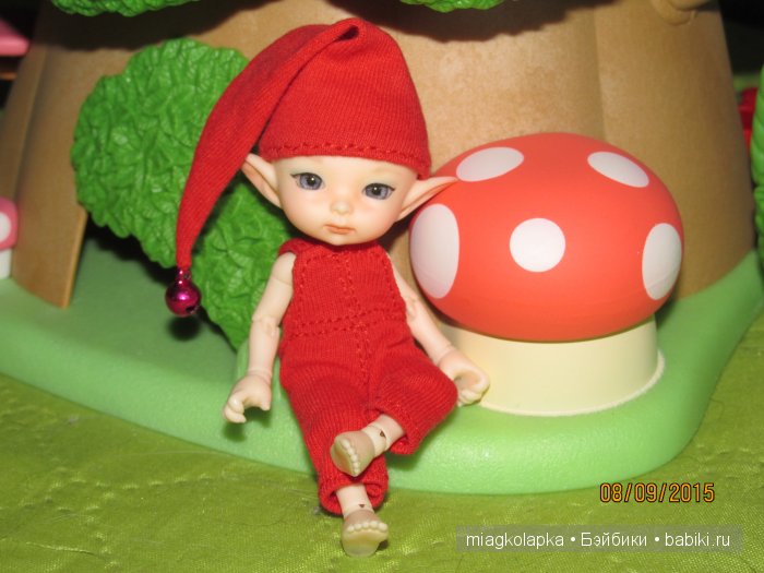 Эльфики бывают разные: бирюзовые, желтые, красные ......маленькие отблески радуги у нас дома (handmade одежда)