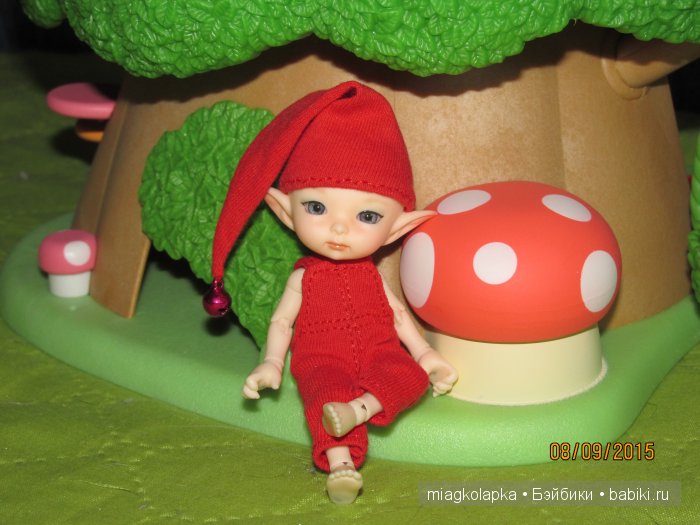 Эльфики бывают разные: бирюзовые, желтые, красные ......маленькие отблески радуги у нас дома (handmade одежда)