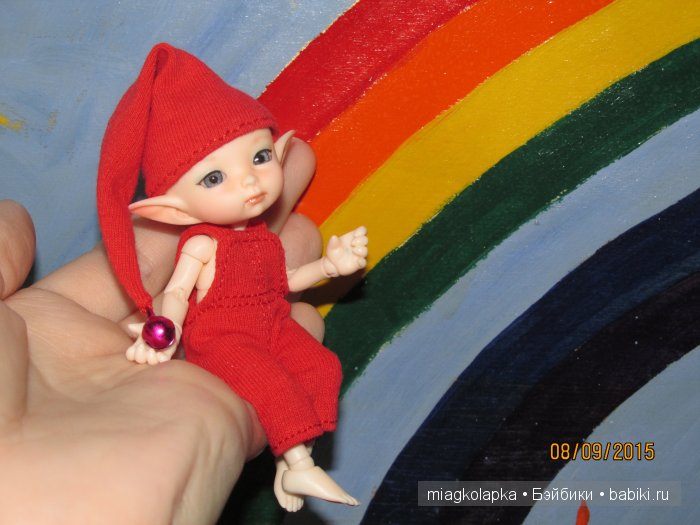 Эльфики бывают разные: бирюзовые, желтые, красные ......маленькие отблески радуги у нас дома (handmade одежда)