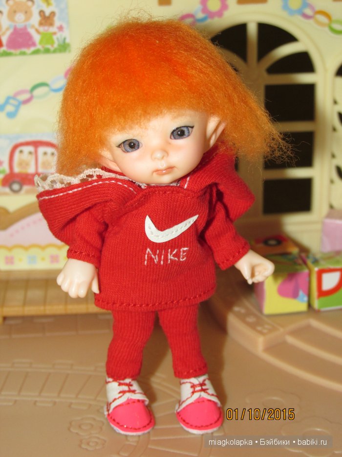 Спорт и кружево...вещи очень даже совместимые. Толстовка и леггинсы на реалика своими руками (фото 2)