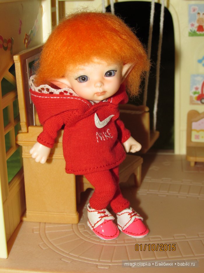 Спорт и кружево...вещи очень даже совместимые. Толстовка и леггинсы на реалика своими руками (фото 5)