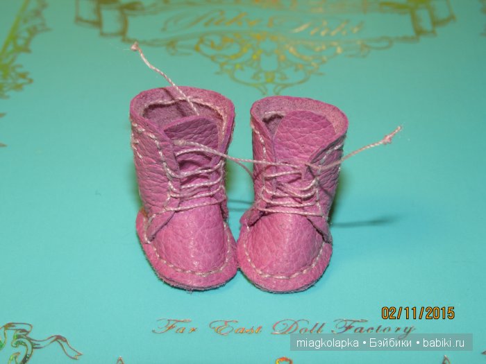 Сапожки на ножки и теплые штанишки (REALная обувь и одежда handmade на бжд)