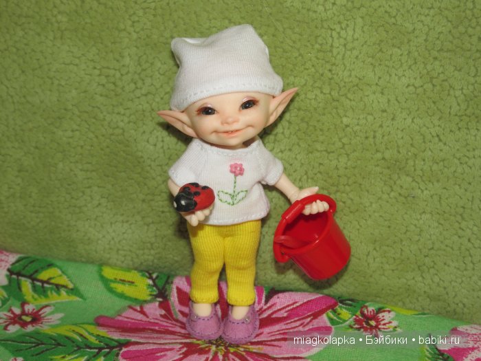 Травка зеленеет, coлнышко блестит