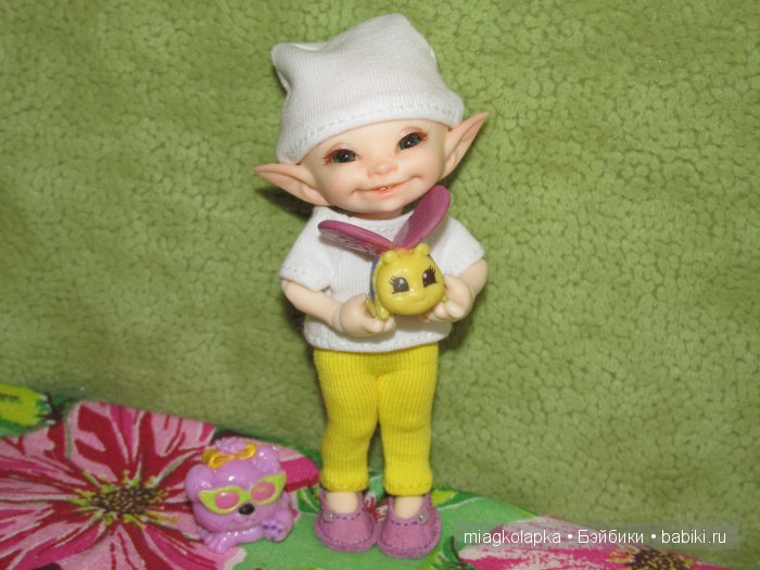 Травка зеленеет, coлнышко блестит