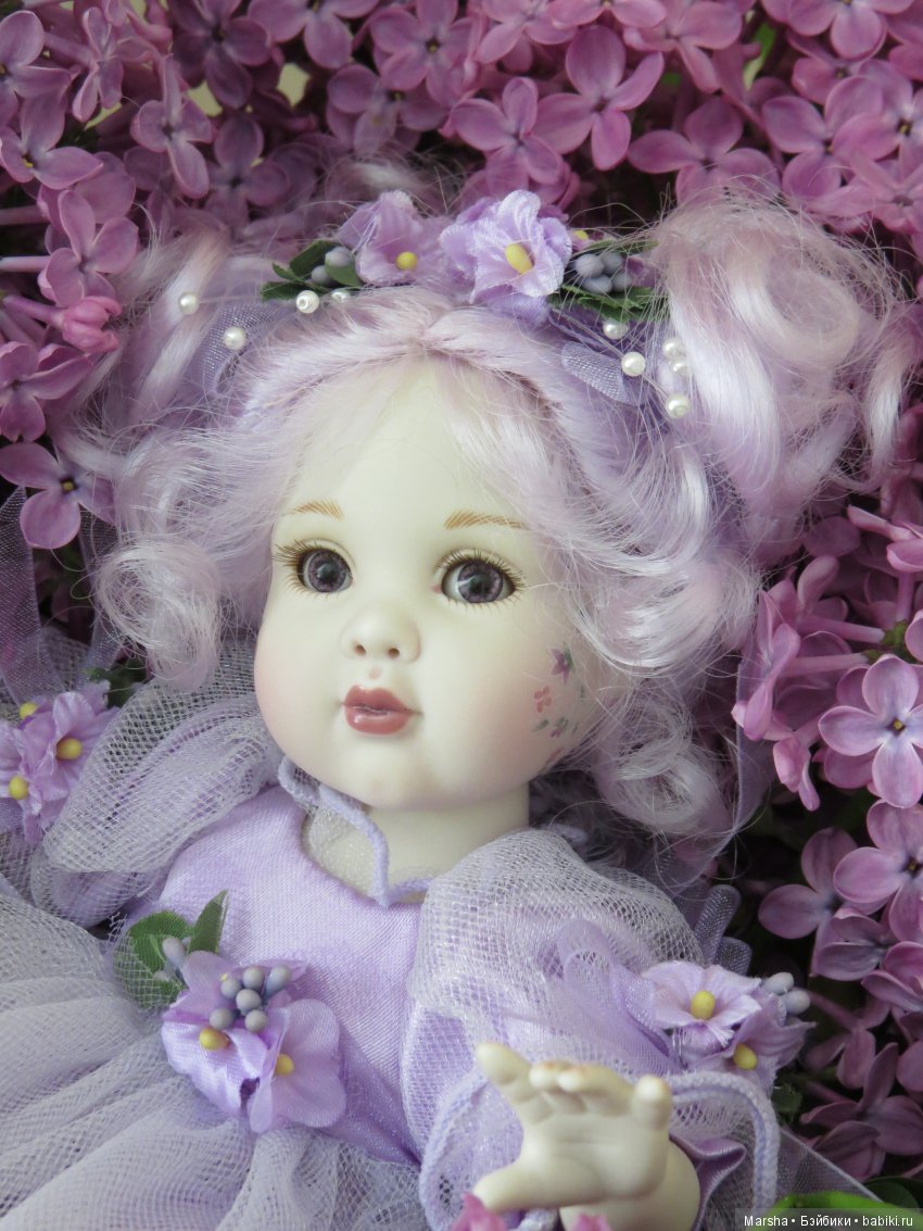 А вы помните чем пахнет май? Неожиданно, в ноябре то, но в мае пахнет чудесно, погреемся на солнышке