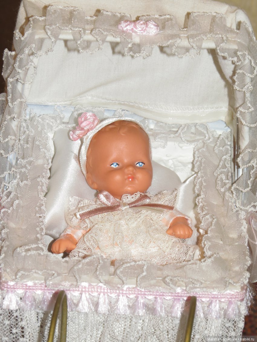 Пупсики и колясочки — Игрушки СССР и советского детства: резиновые (фото 9)