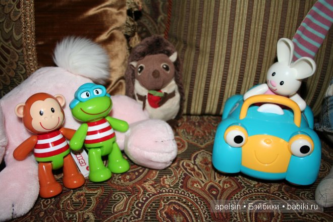 Поздравления с 8 марта от наших новых друзей)