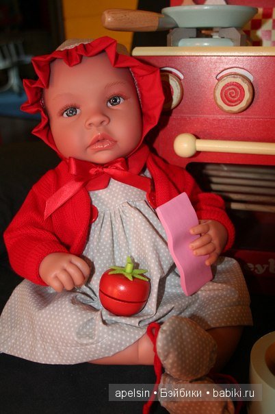 Яркое настроение. Испанская кукла-пупс