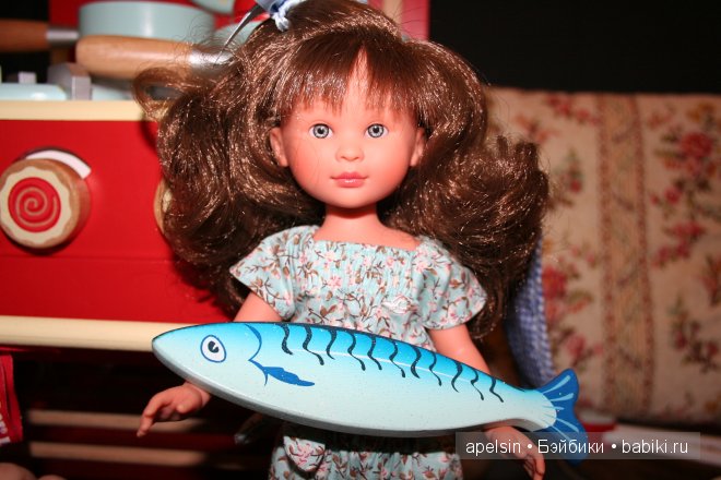 Селия красавица - игровая кукла ASi. Сравнение с Паола Рейна