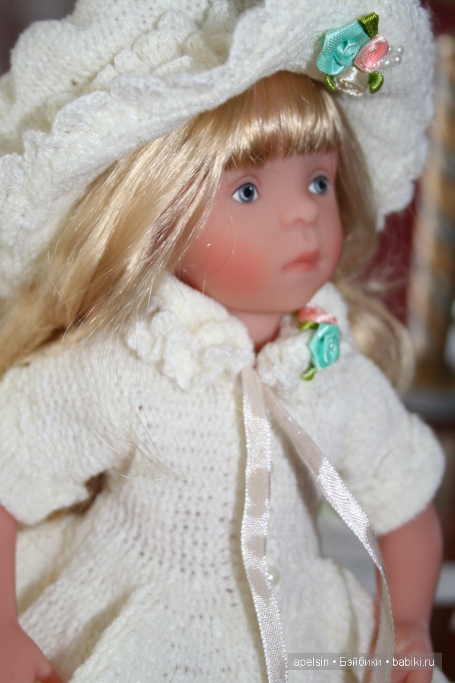 Белый, белый снег (наши обновки) или сравнение Жозефины и Силли Minouche Kathe Kruse | Бэйбики Белый, белый снег (наши обновки) или сравнение Жозефины и Силли Minouche Kathe Kruse (фото 6)