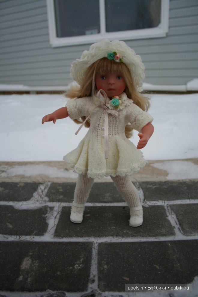 Белый, белый снег (наши обновки) или сравнение Жозефины и Силли Minouche Kathe Kruse | Бэйбики Белый, белый снег (наши обновки) или сравнение Жозефины и Силли Minouche Kathe Kruse (фото 2)