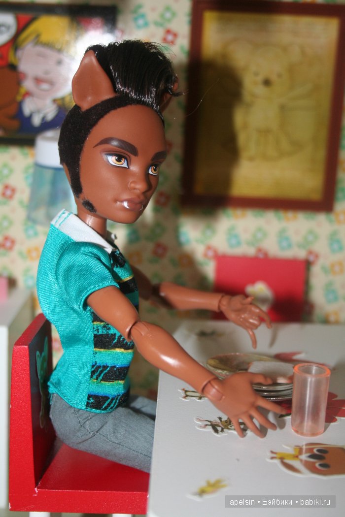 Знакомство с семейкой волков Monster High "A pack of trouble set"