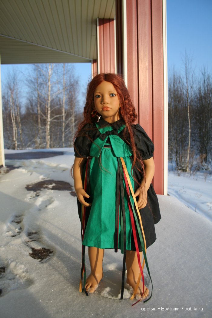 Мадина от Annette Himstedt - босоногое дитя на прогулке