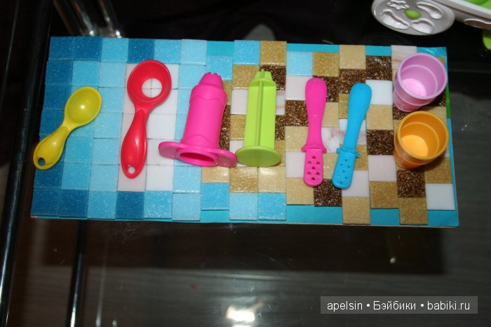Интересный пластилин и тесто для лепки для игры в мороженщика - Play Doh (Плей до)