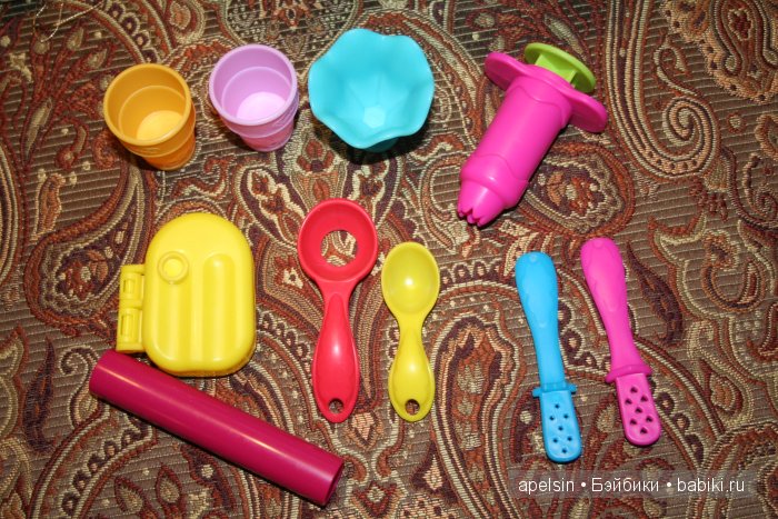 Интересный пластилин и тесто для лепки для игры в мороженщика - Play Doh (Плей до)
