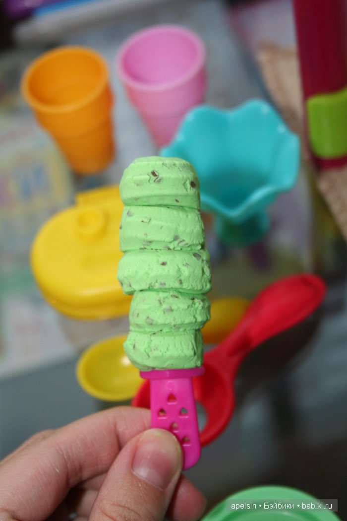Интересный пластилин и тесто для лепки для игры в мороженщика - Play Doh (Плей до) (фото 10)