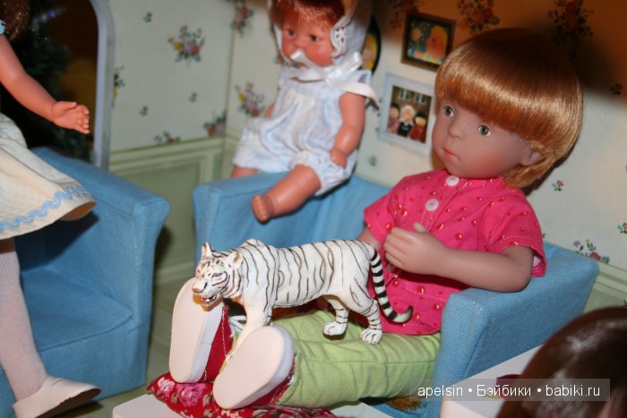 Реалистичные фигурки животных. Моя коллекция в лицах. Плюс фото кукол с фигурками. Много фото. Часть 2