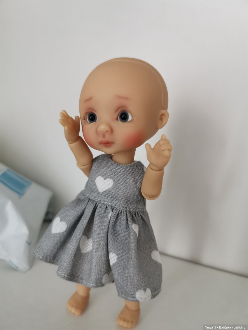 Как Алиса открывала посылки (фото 5)