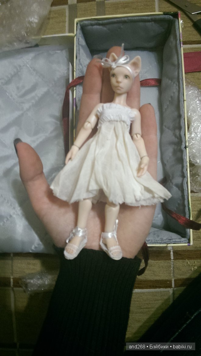 Красота в миниатюре. Авторская куколка Анастасии Дедковой (фото 6)