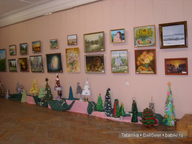 В библиотеку … за новогодним настроением! Поделки елочки своими руками (фото 4)