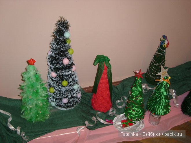 В библиотеку … за новогодним настроением! Поделки елочки своими руками (фото 10)