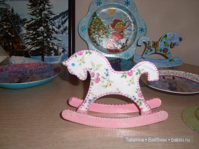 В библиотеку… за новогодним настроением! Игрушки детства 2