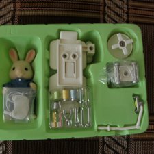 Продаётся набор Sylvanian Families.