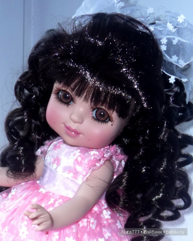 Красивая и нежная как цветочек фарфоровая кукла от Мари Осмонд (фото 5)