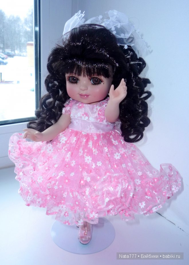 Красивая и нежная как цветочек фарфоровая кукла от Мари Осмонд (фото 8)