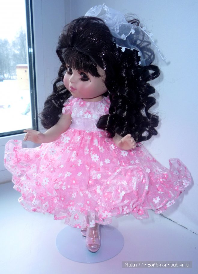 Красивая и нежная как цветочек фарфоровая кукла от Мари Осмонд (фото 7)