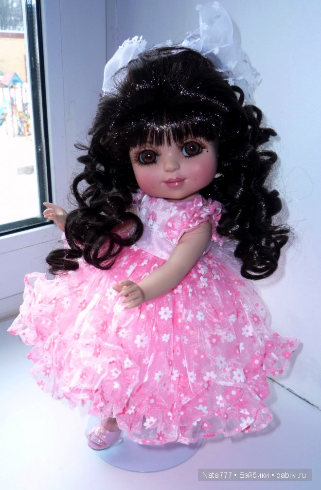 Красивая и нежная как цветочек фарфоровая кукла от Мари Осмонд (фото 10)