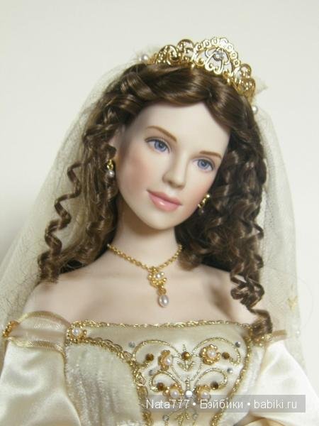 Роскошная фарфоровая кукла от Франклин Минт Принцесса Александра (фото 2)